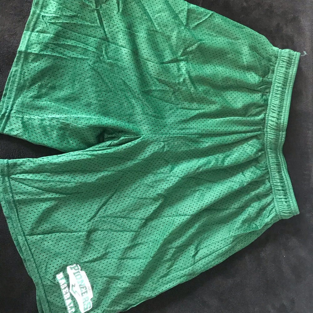 green men’s gym short with drawstring